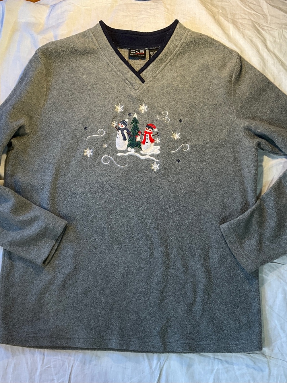 croft & barrow Gray Crewneck Sweater with Embroidered Snowmen